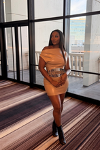 Load image into Gallery viewer, Champagne Night